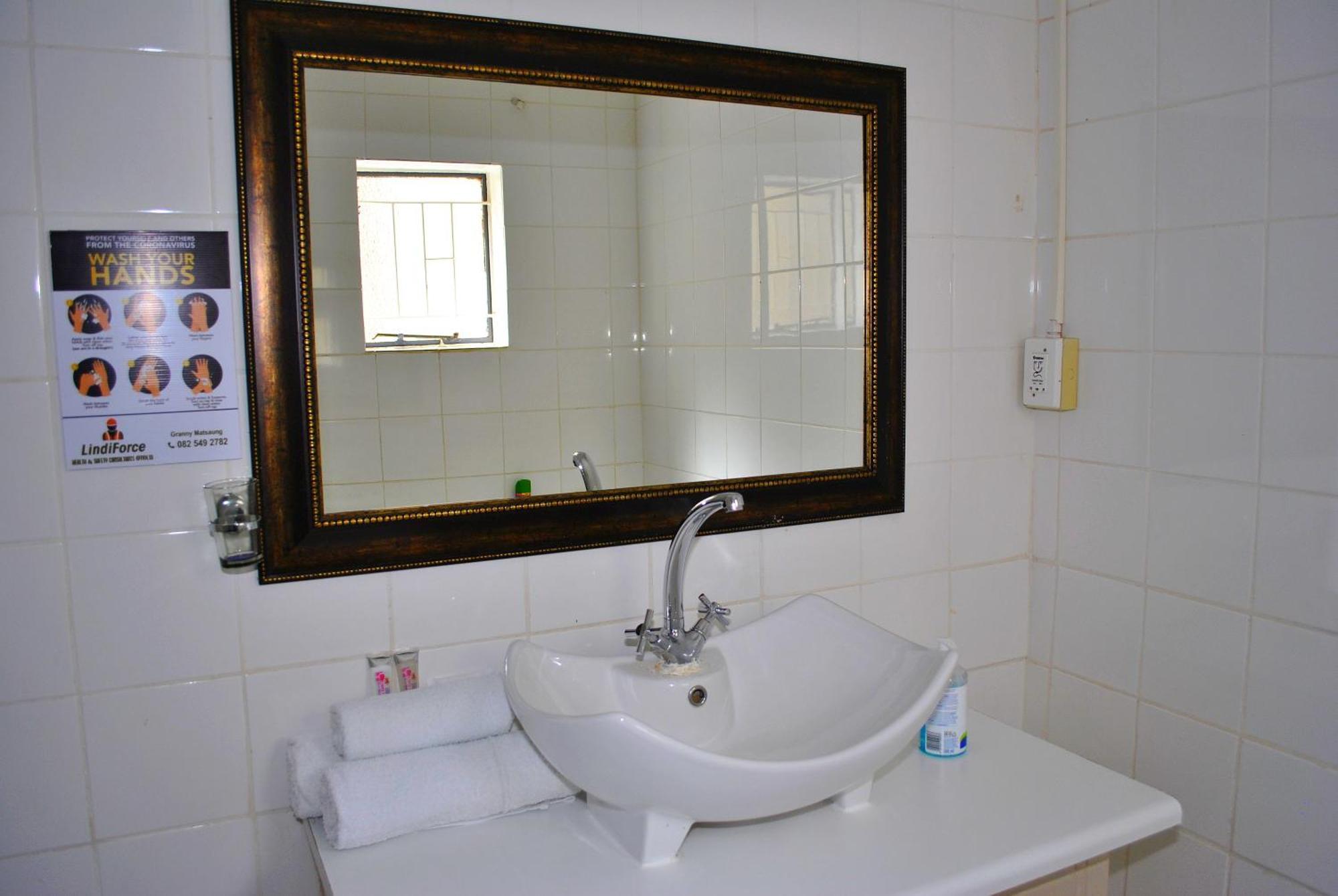 Lapologa Bed & Breakfast Tzaneen Buitenkant foto