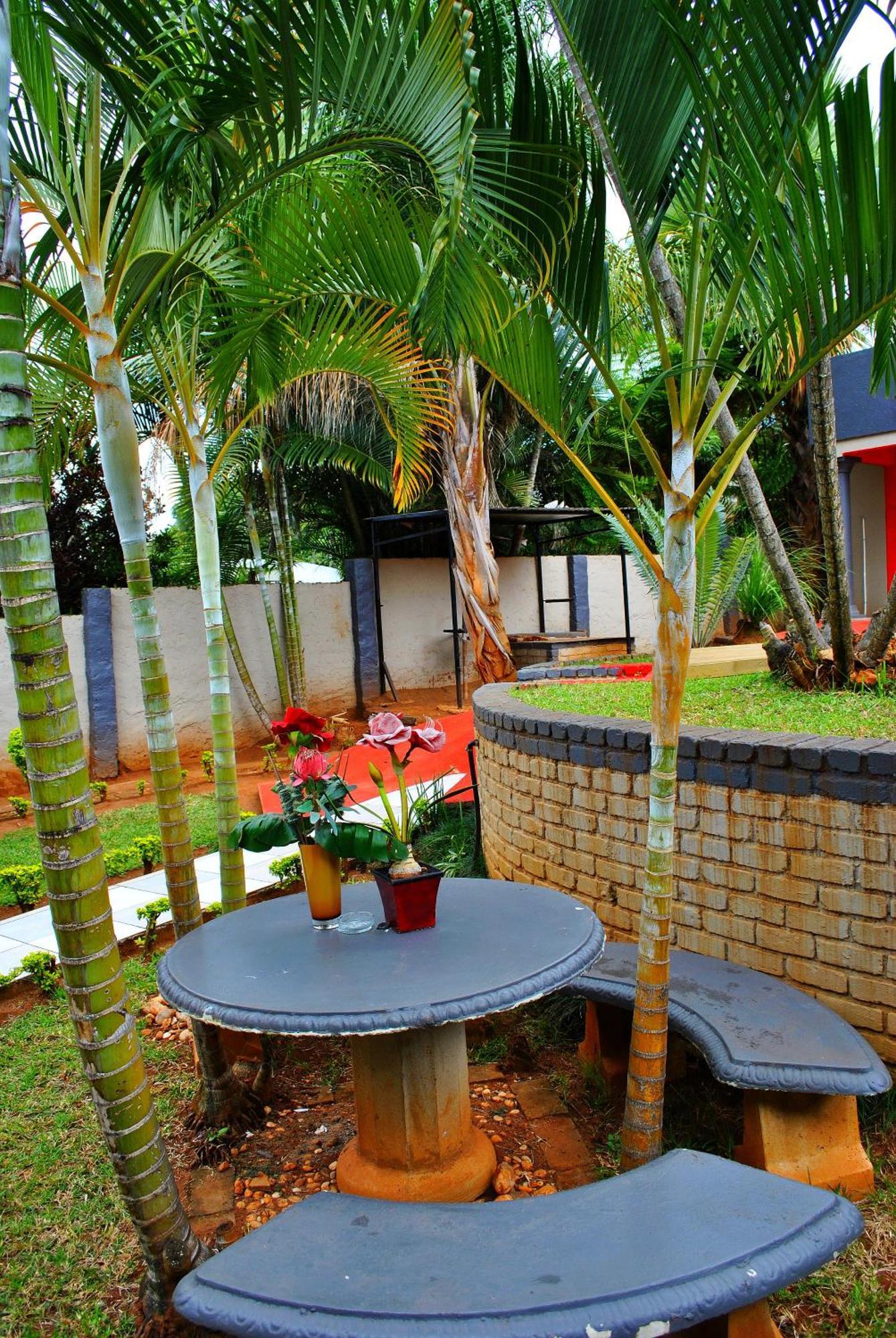Lapologa Bed & Breakfast Tzaneen Buitenkant foto